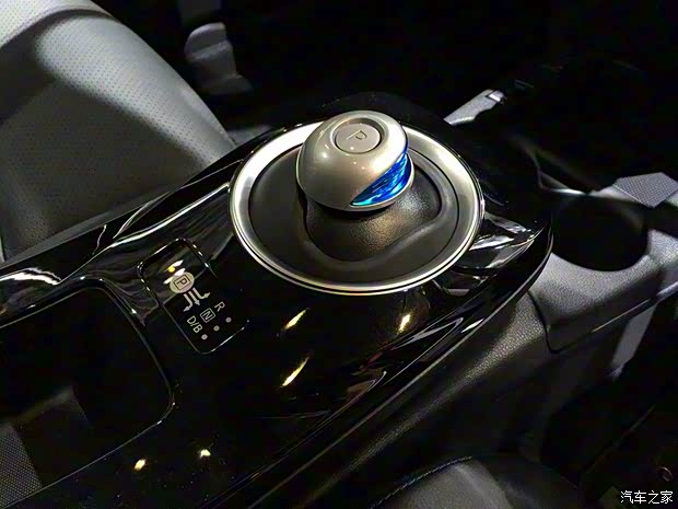 日產(chǎn)(進(jìn)口) 聆風(fēng) 2016款 基本型