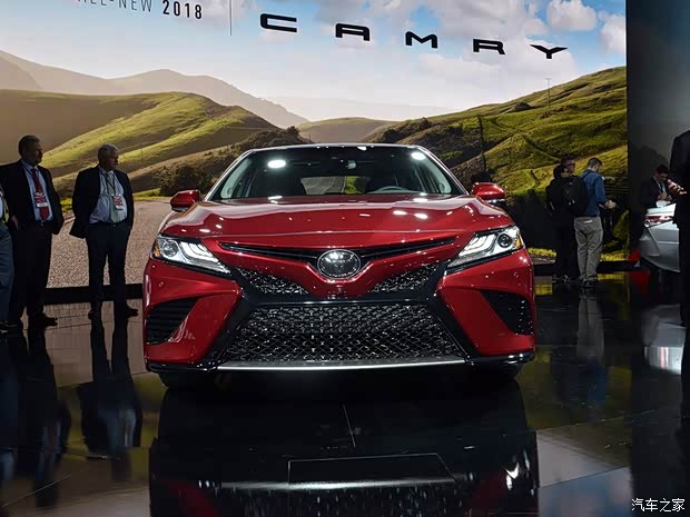 豐田(進口) 凱美瑞(海外) 2017款 基本型