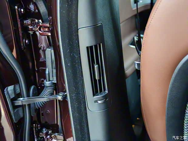 奇瑞捷豹路虎 捷豹XFL 2018款 XFL 2.0T 基本型