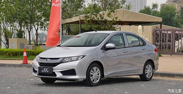 广汽本田 锋范 2015款 1.5L 手动进取版