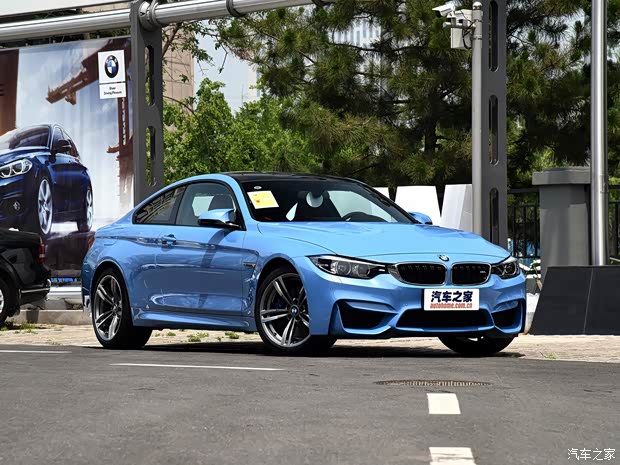 宝马M 宝马M4 2017款 M4双门轿跑车 MT