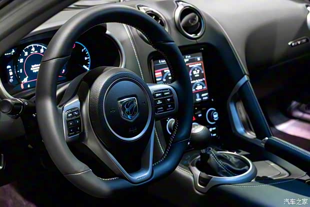 SRT 蝰蛇 2015款 GT