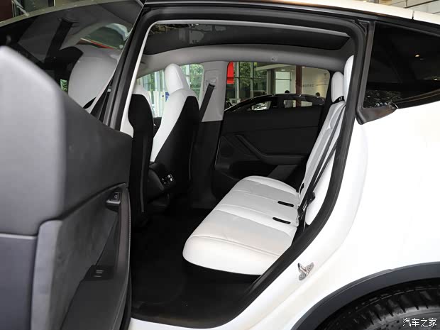 特斯拉中国 Model Y 2021款 长续航全轮驱动版 3D7
