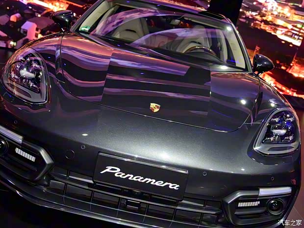 保時捷 Panamera 2017款 Panamera 4 E-Hybrid 行政加長版 2.9T