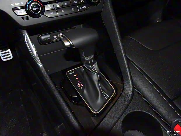 起亚(进口) 极睿 2017款 基本型