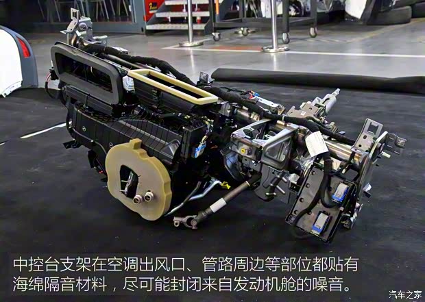 广汽菲克Jeep 指南者 2017款 200T 自动臻享版 广汽菲克Jeep 指南者 2017款 200T 自动臻享版