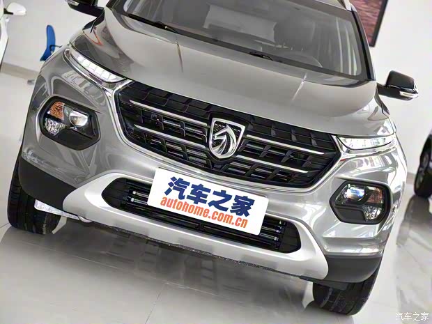 上汽通用五菱 宝骏510 2017款 1.5L AMT豪华型