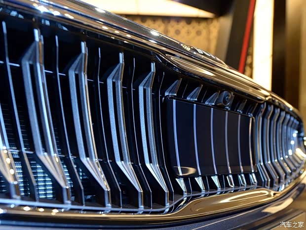 起亚(进口) 凯尊 2016款 基本型