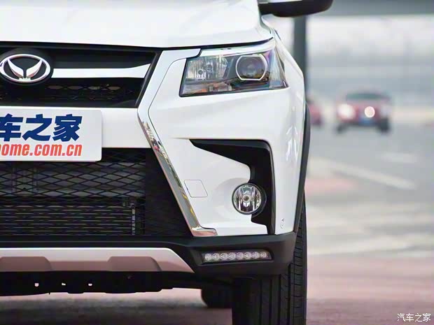 北汽银翔 北汽幻速S5 2017款 1.3T 手动尊贵型