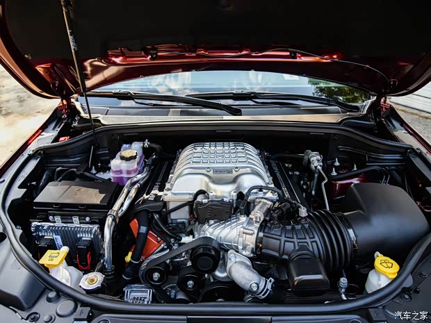 Jeep(進口) 大切諾基(進口) 2017款 Trackhawk Jeep(進口) 大切諾基(進口) 2017款 Trackhawk