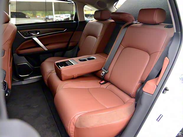 广汽本田 冠道 2017款 2.0T 基本型 广汽本田 冠道 2017款 2.0T 基本型