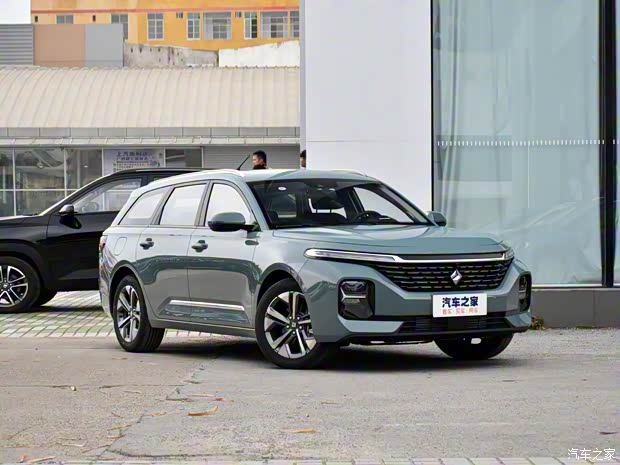 上汽通用五菱 宝骏Valli 2021款 1.5T 那曲繁星 CVT旗舰型