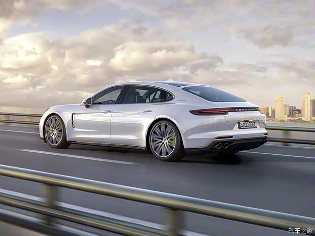 保時捷 Panamera 2017款 Panamera 4 E-Hybrid 行政加長版 2.9T