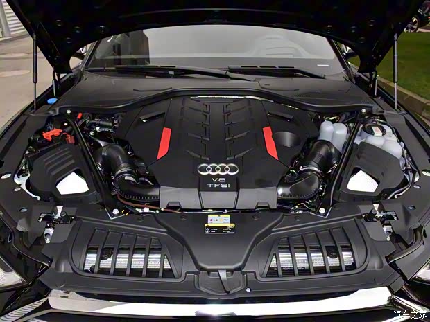 奧迪(進(jìn)口) 奧迪S8 2021款 S8L 4.0TFSI quattro