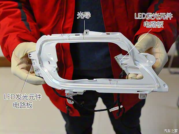 东风雪铁龙 雪铁龙C6 2017款 380THP 旗舰型 东风雪铁龙 雪铁龙C6 2017款 380THP 旗舰型