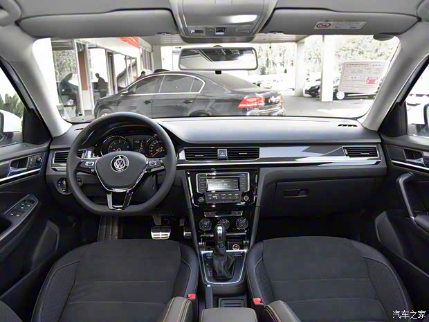 一汽-大众 C-TREK蔚领 2018款 230TSI DSG豪华型 一汽-大众 C-TREK蔚领 2018款 230TSI DSG豪华型