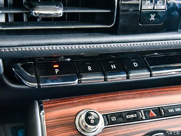 林肯(進(jìn)口) 飛行家(進(jìn)口) 2020款 3.0T V6全驅(qū)尊享版