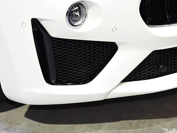 玛莎拉蒂 Levante 2019款 3.8T GTS 玛莎拉蒂 Levante 2019款 3.8T GTS