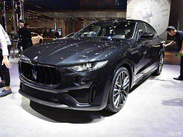 玛莎拉蒂 Levante 2019款 3.8T Trofeo版 玛莎拉蒂 Levante 2019款 3.8T Trofeo版
