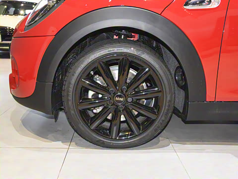 2021款 2.0T COOPER S 经典派 2021款 2.0T COOPER S 经典派