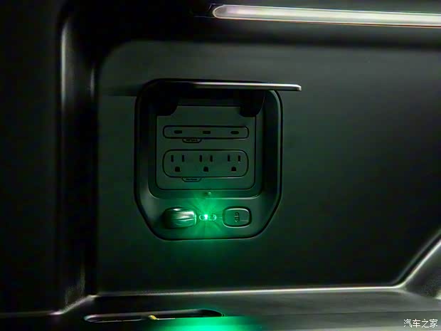 RIVIAN Rivian R1T 2019款 基本型