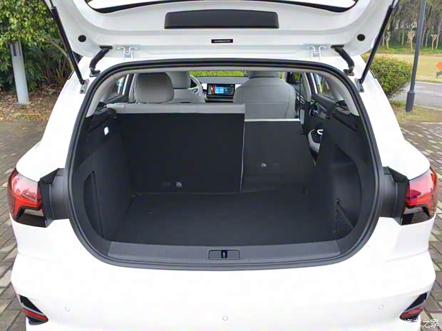 上汽集團(tuán) 榮威Ei5 2021款 基本型