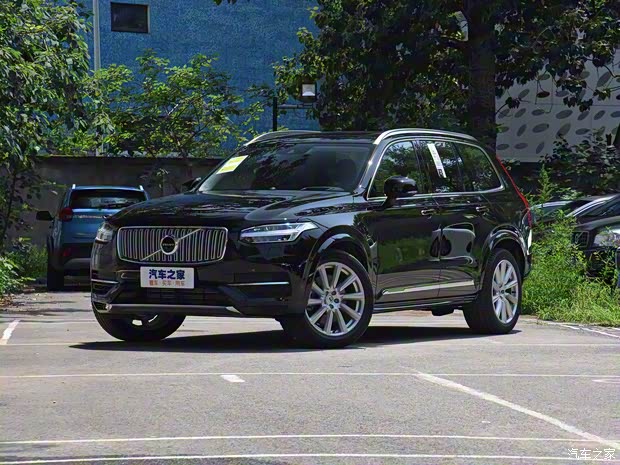 沃尔沃(进口) 沃尔沃XC90新能源 2019款 E驱混动 T8 智尊版 7座 国VI