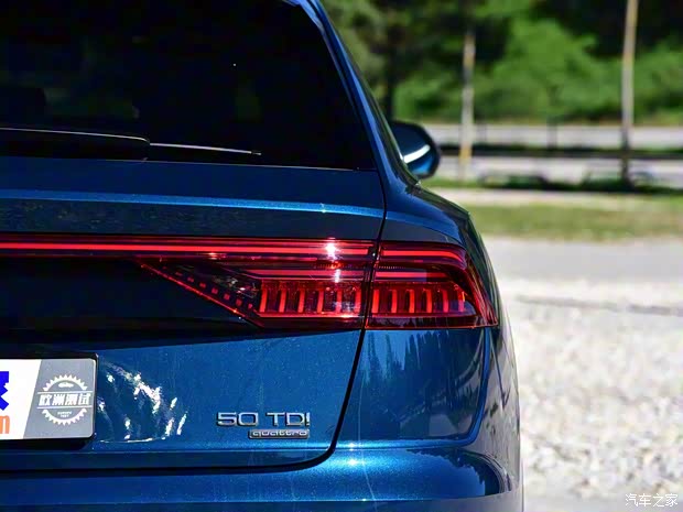 奥迪(进口) 奥迪Q8 2018款 基本型