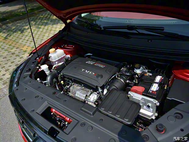 东风风行 风行T5 2018款 300T DCT智慧型 东风风行 风行T5 2018款 300T DCT智慧型