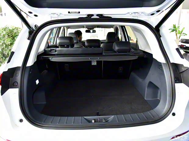 长安汽车 长安欧尚X7 2020款 1.5T 自动旗舰型