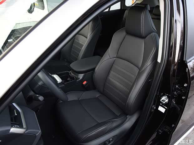 广汽丰田 威兰达 2020款 2.0L CVT两驱尊贵版 广汽丰田 威兰达 2020款 2.0L CVT两驱尊贵版