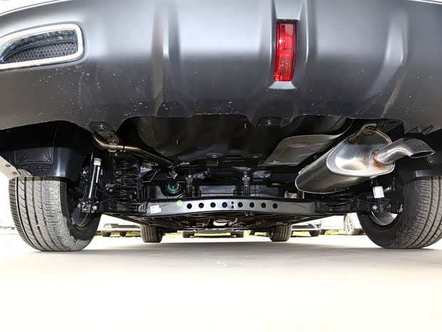 上汽集团 名爵5 2021款 180DVVT CVT青春旗舰版