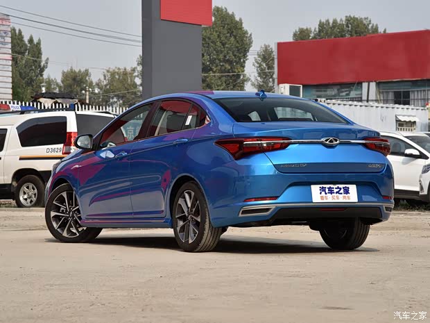 奇瑞汽车 艾瑞泽GX 2018款 1.5T 自动型色版
