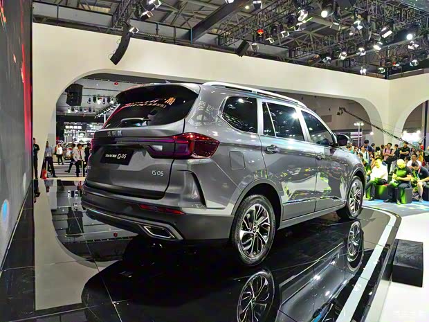 SWM斯威汽车 SWM斯威G05 2019款 基本型 SWM斯威汽车 SWM斯威G05 2019款 基本型