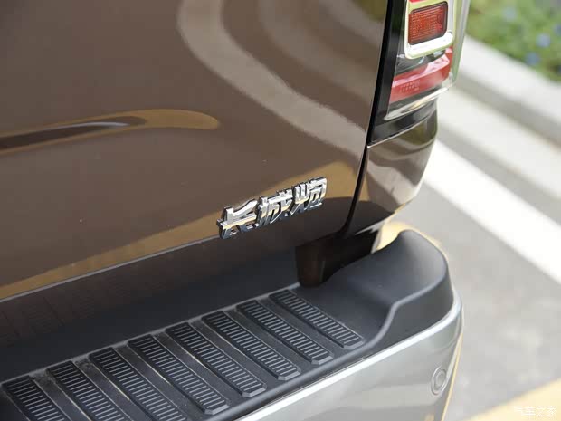 長(zhǎng)城汽車 炮 2021款 2.0T乘用全球版自動(dòng)柴油四驅(qū)尊享型標(biāo)箱GW4D20M