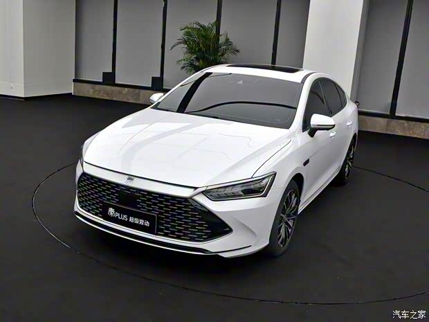 比亚迪 秦PLUS 2021款 DM 基本型 比亚迪 秦PLUS 2021款 DM 基本型