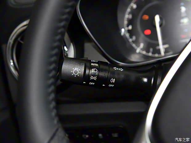 北京汽车 绅宝智行 2018款 1.5T CVT智领版