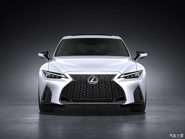 雷克萨斯 雷克萨斯IS 2021款 300 AWD F SPORT 雷克萨斯 雷克萨斯IS 2021款 300 AWD F SPORT