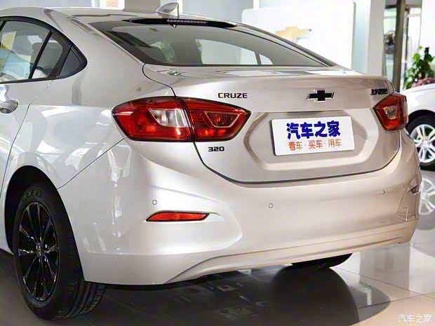 上汽通用雪佛兰 科鲁兹 2018款 330T Redline版