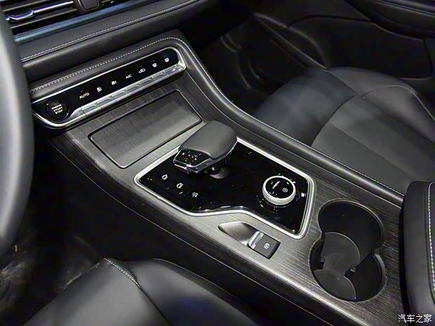 长安汽车 E-Rock 2020款 基本型