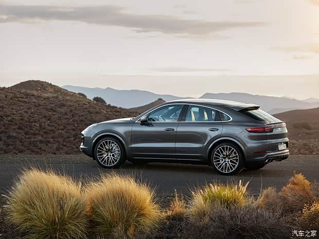 保时捷 Cayenne 2019款 Cayenne Turbo Coupé 4.0T