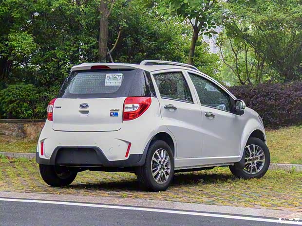 江淮汽车 江淮iEV6E 2018款 运动版 iEV6E 豪华智能型 江淮汽车 江淮iEV6E 2018款 运动版 iEV6E 豪华智能型