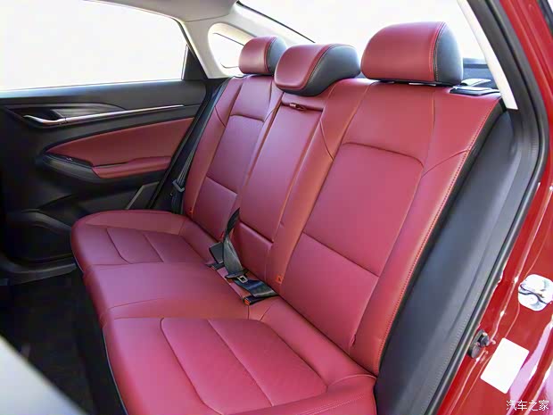 长安汽车 逸动 2020款 PLUS 蓝鲸NE 1.4T GDI DCT旗舰型