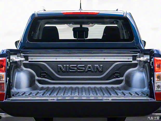 日產(chǎn)(進(jìn)口) 納瓦拉(海外) 2019款 基本型 日產(chǎn)(進(jìn)口) 納瓦拉(海外) 2019款 基本型