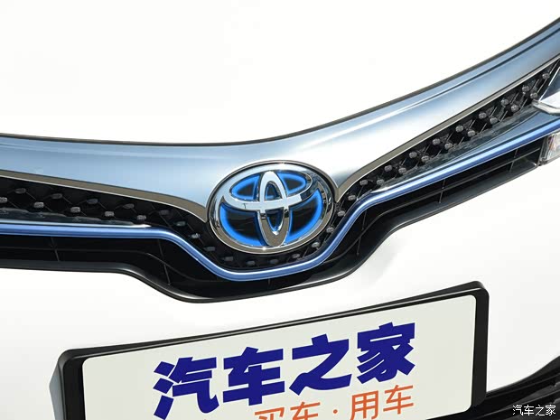 一汽丰田 卡罗拉双擎E+ 2019款 1.8L 先锋版