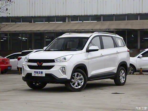 上汽通用五菱 五菱宏光S3 2019款 1.5T 手动豪华型 国VI