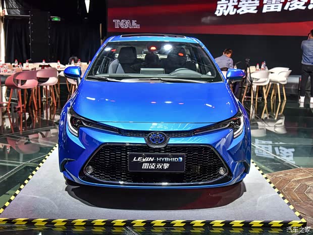 广汽丰田 雷凌 2019款 双擎 基本型