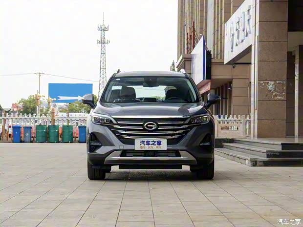 广汽乘用车 传祺GS5 2020款 1.5TGDI 自动尊享版