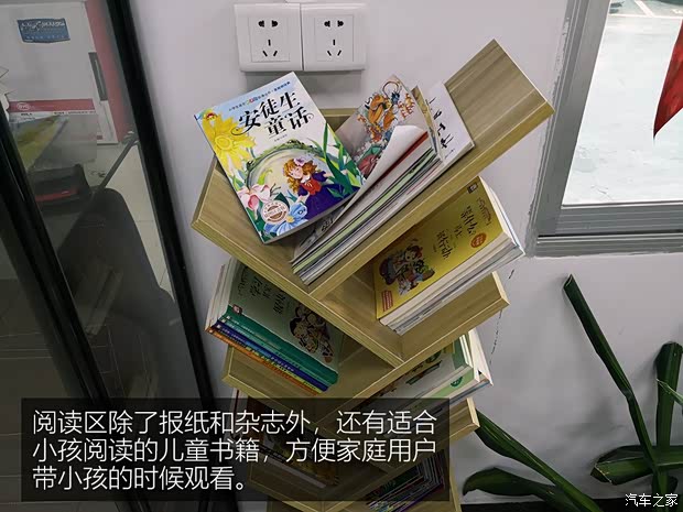 比亚迪 宋MAX 2017款 1.5T 自动智联尊贵型 7座