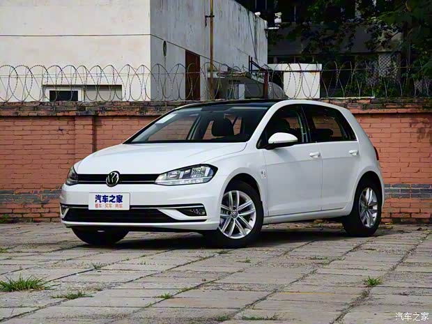一汽-大众 高尔夫 2019款 200TSI DSG舒适型 国VI 一汽-大众 高尔夫 2019款 200TSI DSG舒适型 国VI